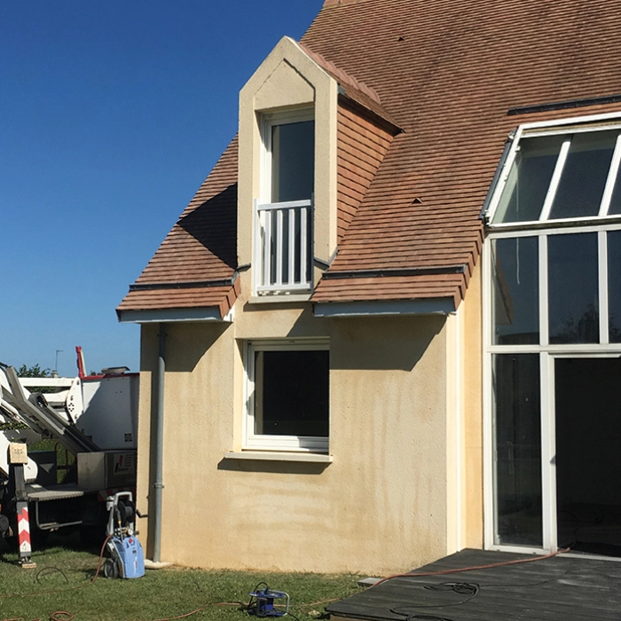 Hydrofuge de façade en Normandie pour protéger et imperméabiliser durablement vos façades